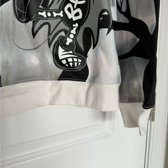 SOLD - Disney Parks Halloween Vampire Mickey Spooky Pullover Sweater (Size:L) - Picture 15 of 15